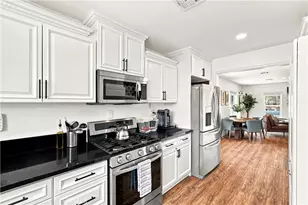 17418 Kingsbury St, Granada Hills, CA 91344 - Photo 3