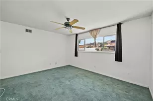 10525 Woldrich St, Sylmar, CA 91342 - Photo 27
