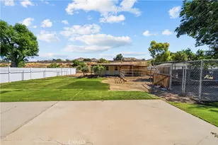10525 Woldrich St, Sylmar, CA 91342 - Photo 37