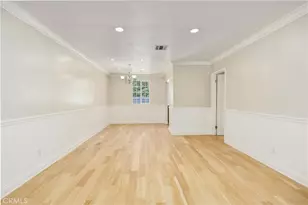 8855 Tyrone Ave, Panorama City, CA 91402 - Photo 11