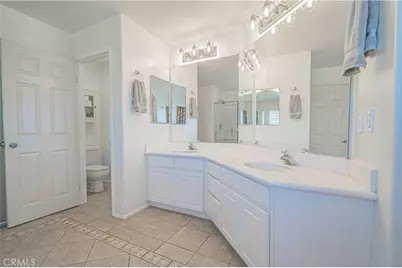 25317 Oak Ridge Drive, Saugus, CA 91350 - Photo 29