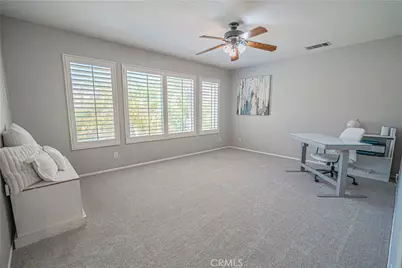 25317 Oak Ridge Drive, Saugus, CA 91350 - Photo 33