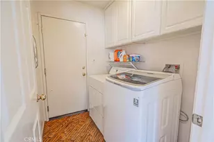 25317 Oak Ridge Dr, Saugus, CA 91350 - Photo 49