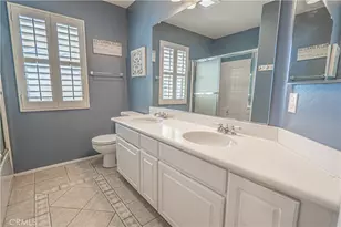 25317 Oak Ridge Dr, Saugus, CA 91350 - Photo 43