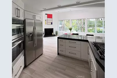 10051 Westwanda Drive, Beverly Hills, CA 90210 - Photo 3