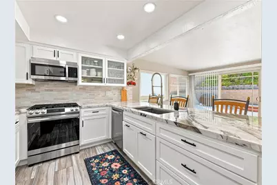 21452 Carol Sue, Saugus, CA 91350 - Photo 7