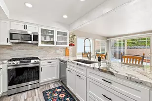 21452 Carol Sue, Saugus, CA 91350 - Photo 7