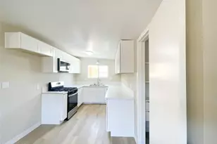 44739 3rd St, Lancaster, CA 93535 - Photo 7