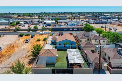 44709 Beech, Lancaster, CA 93534 - Photo 3