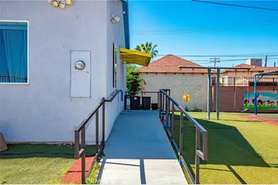 44709 Beech, Lancaster, CA 93534 - Photo 29