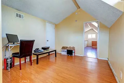 16670 Moorpark, Encino, CA 91436 - Photo 7