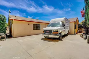 16670 Moorpark, Encino, CA 91436 - Photo 55
