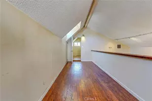 16670 Moorpark, Encino, CA 91436 - Photo 5