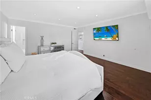 9735 Via Roma, Burbank, CA 91504 - Photo 19