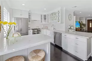 9735 Via Roma, Burbank, CA 91504 - Photo 13