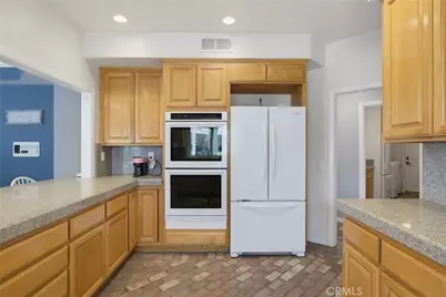 180 Mission Drive, Camarillo, CA 93010 - Photo 21