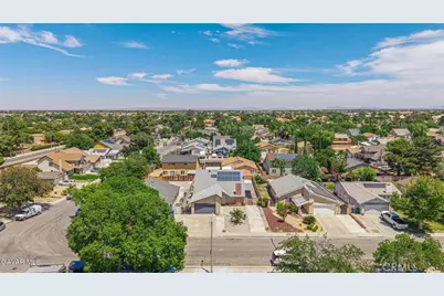 44740 Calston, Lancaster, CA 93535 - Photo 49