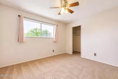 44740 Calston, Lancaster, CA 93535 - Photo 35