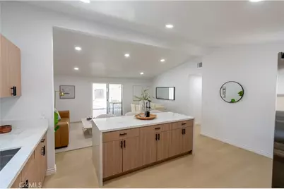 27316 Altamere Avenue, Canyon Country, CA 91351 - Photo 7