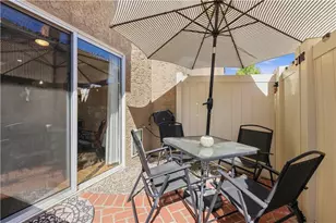 28127 Bobwhite Cir, Saugus, CA 91350 - Photo 25