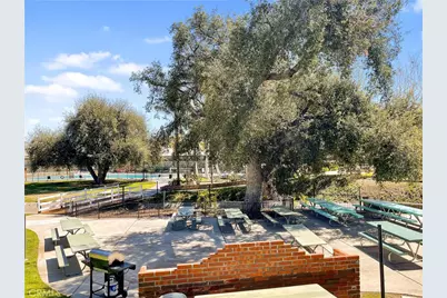 26574 Cardwick Court, Newhall, CA 91321 - Photo 33