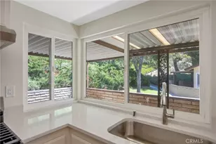 26574 Cardwick Ct, Newhall, CA 91321 - Photo 11