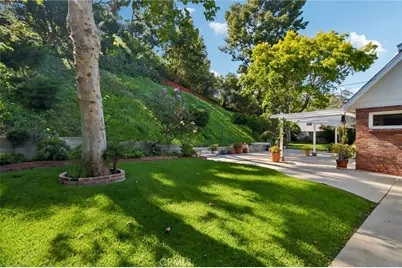 12055 Dresden Place, Granada Hills, CA 91344 - Photo 25