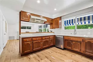12055 Dresden Pl, Granada Hills, CA 91344 - Photo 11