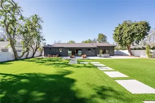 8960 Oak Park Ave, Sherwood Forest, CA 91325 - Photo 57