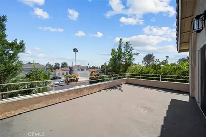 19834 Haynes Street, Woodland Hills, CA 91367 - Photo 45