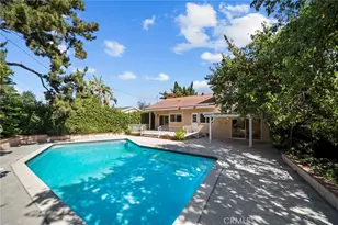 19834 Haynes St, Woodland Hills, CA 91367 - Photo 27