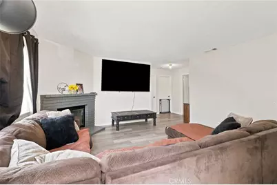8924 N Loop, California City, CA 93505 - Photo 13