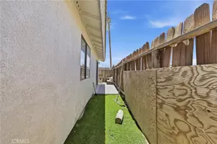 8924 N Loop, California City, CA 93505 - Photo 23