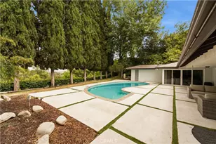 15701 Royal Ridge, Sherman Oaks, CA 91403 - Photo 33