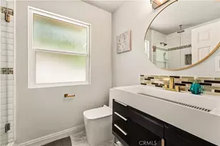 15701 Royal Ridge, Sherman Oaks, CA 91403 - Photo 27