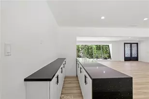 3267 Laurel Canyon Blvd, Studio City, CA 91604 - Photo 17