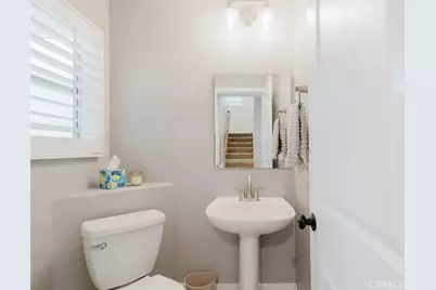 27631 Iris Place, Castaic, CA 91384 - Photo 25