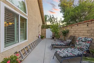 28948 Shadow Valley Ln, Saugus, CA 91390 - Photo 31