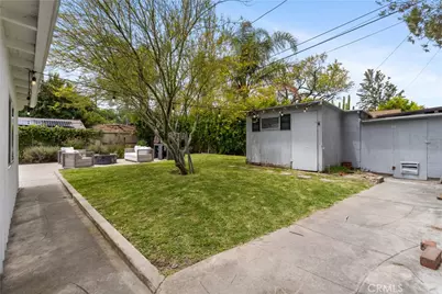 11105 Califa, North Hollywood, CA 91601 - Photo 47