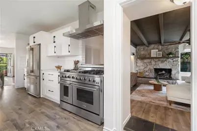 11105 Califa, North Hollywood, CA 91601 - Photo 17
