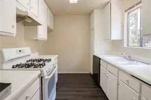 7115 Etiwanda, Reseda, CA 91335 - Photo 7