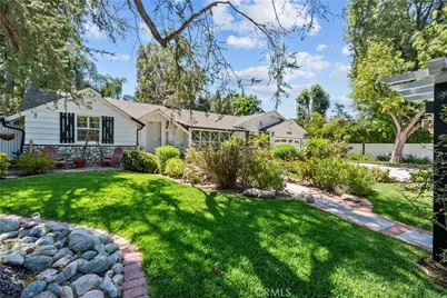 23352 Ostronic, Woodland Hills, CA 91367 - Photo 3