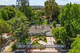 23352 Ostronic, Woodland Hills, CA 91367 - Photo 69