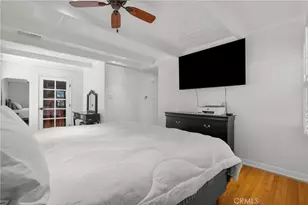 23352 Ostronic, Woodland Hills, CA 91367 - Photo 47