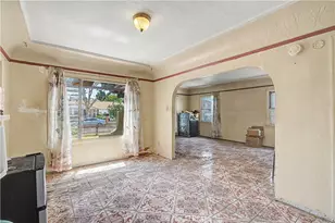 10313 Virginia, South Gate, CA 90280 - Photo 3