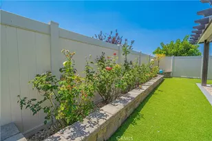 28824 Rise Ct, Canyon Country, CA 91350 - Photo 37