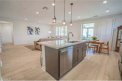 28824 Rise Court, Canyon Country, CA 91350 - Photo 5
