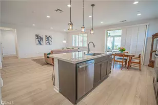 28824 Rise Ct, Canyon Country, CA 91350 - Photo 5