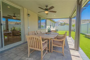 28824 Rise Ct, Canyon Country, CA 91350 - Photo 33