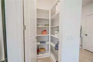 28824 Rise Ct, Canyon Country, CA 91350 - Photo 21